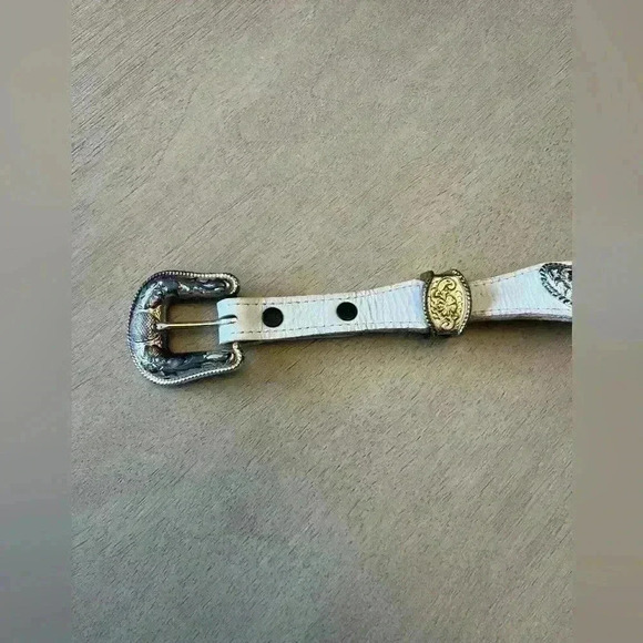 Western Nocona Concho Belt - Picture 2 of 6